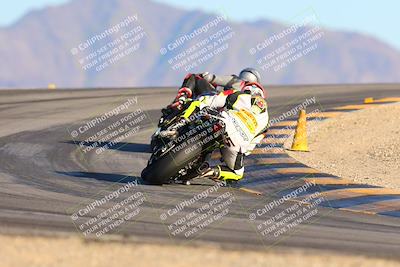 media/Dec-07-2024-CVMA (Sat) [[21c5f1ef85]]/Race 10-Supersport Open/